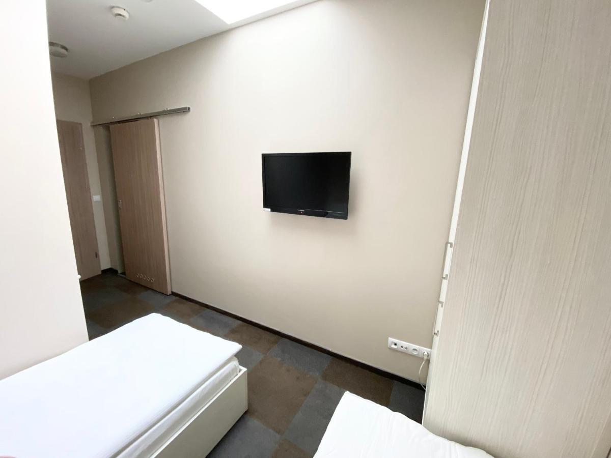 Hostel Promenada Rzeszów Εξωτερικό φωτογραφία