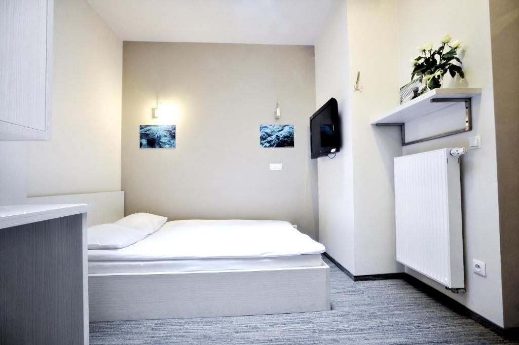 Hostel Promenada Rzeszów Δωμάτιο φωτογραφία
